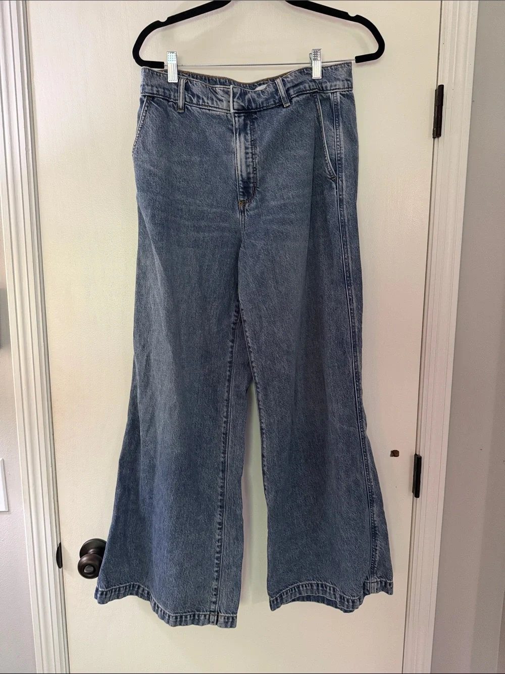 LOFT The trouser jeans size 29/ 8 Vintage Mid wash B159